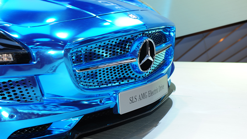 Illustration for article titled Mercedes SLS AMG Electric Drive: The Supercar Of The Future Will Be Electric And Awesome